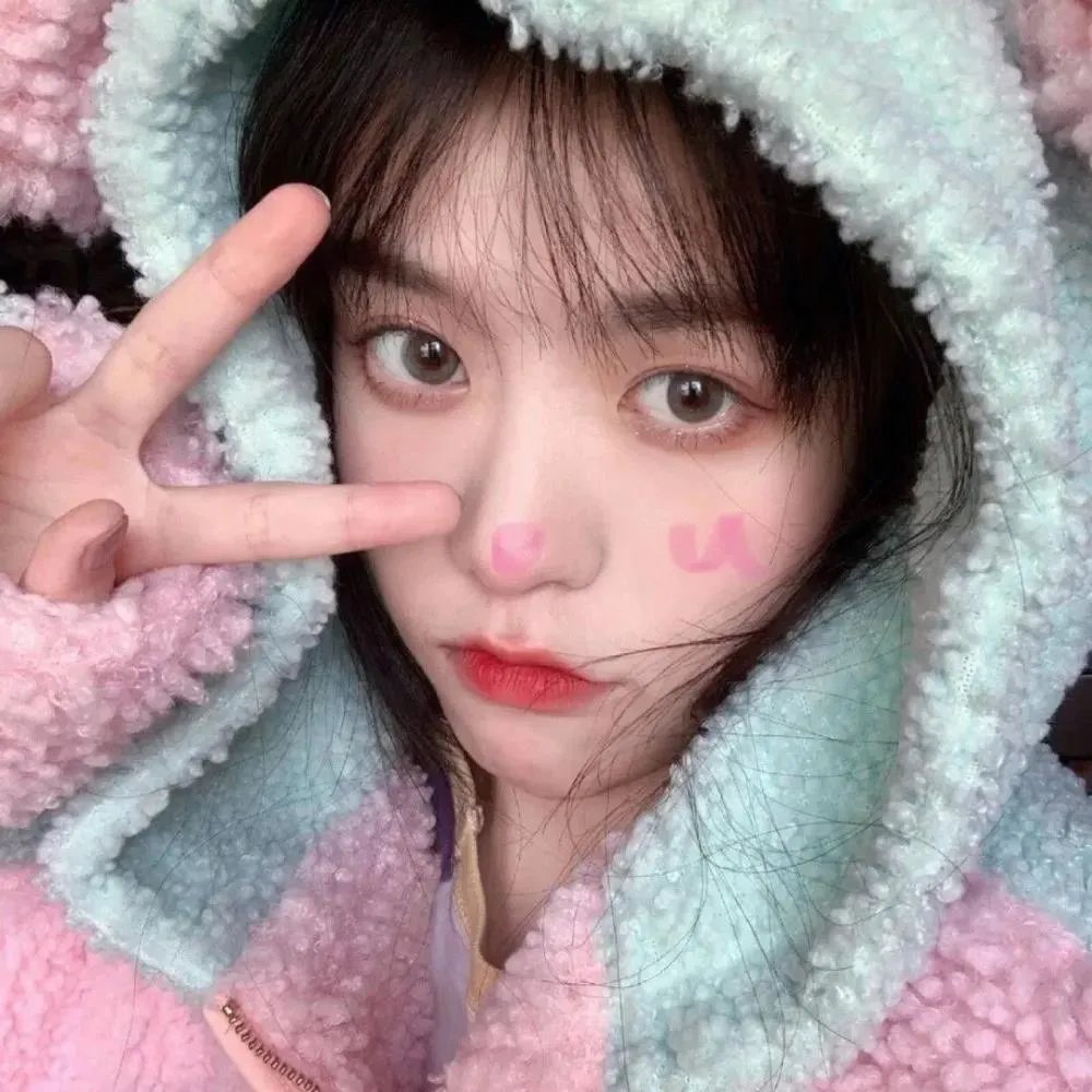 好一个侯府真千金